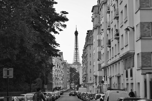 Impressions_Of_Paris_Photo1